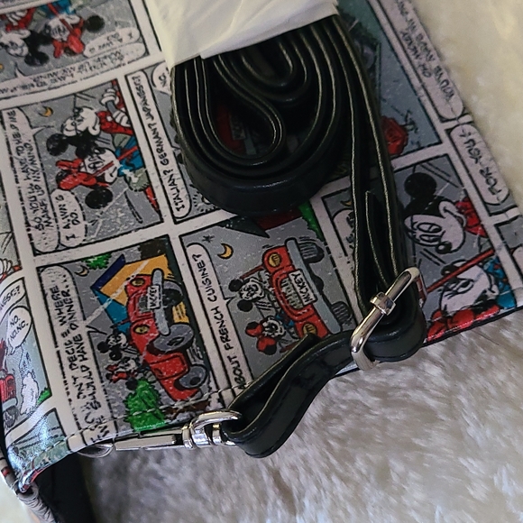 NWT Disney bag/wallet - Picture 7 of 8